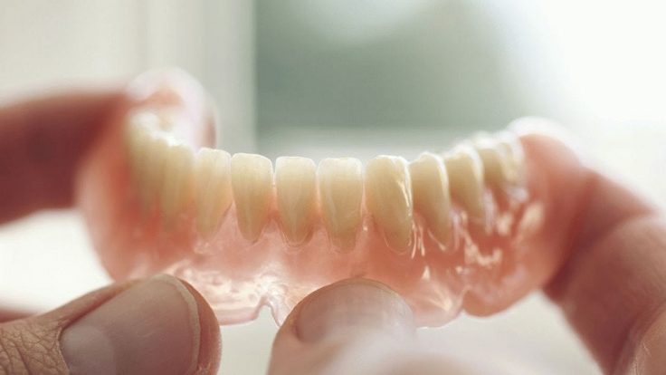 Protez Dişler Tedavileri